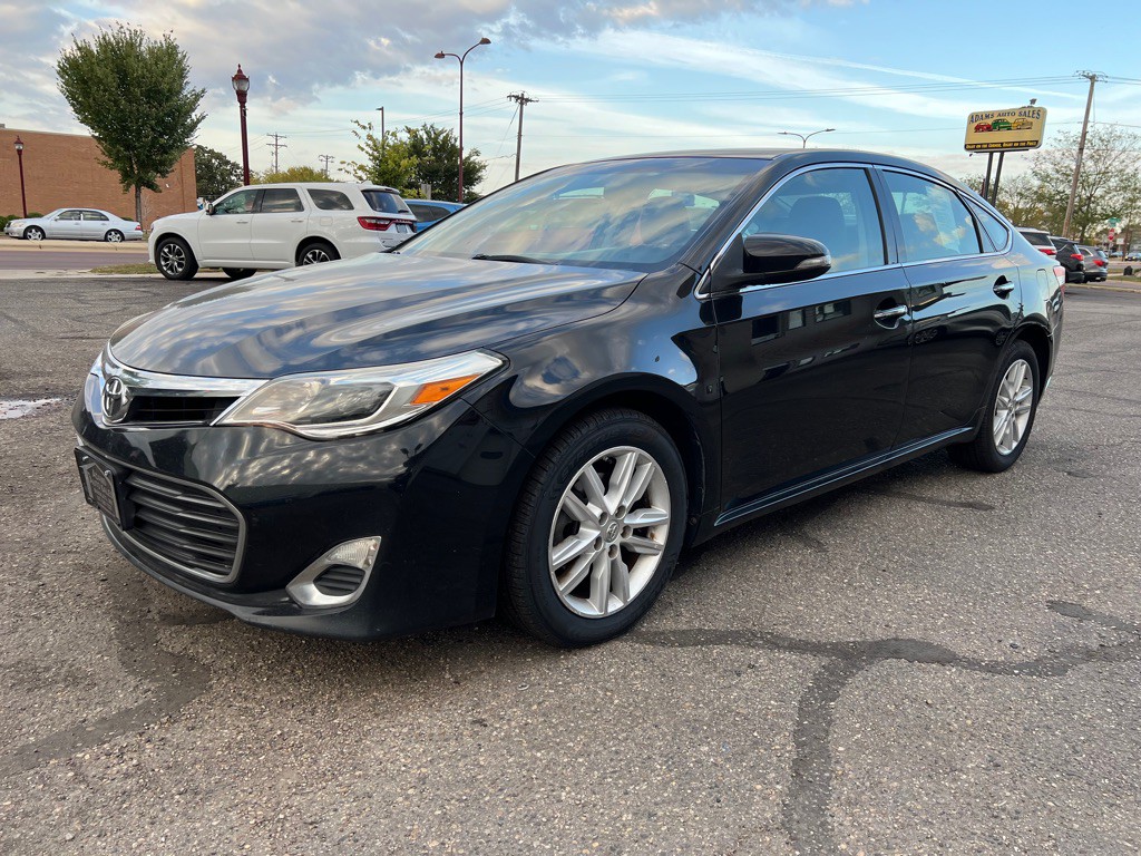 2014 Toyota Avalon Image 4