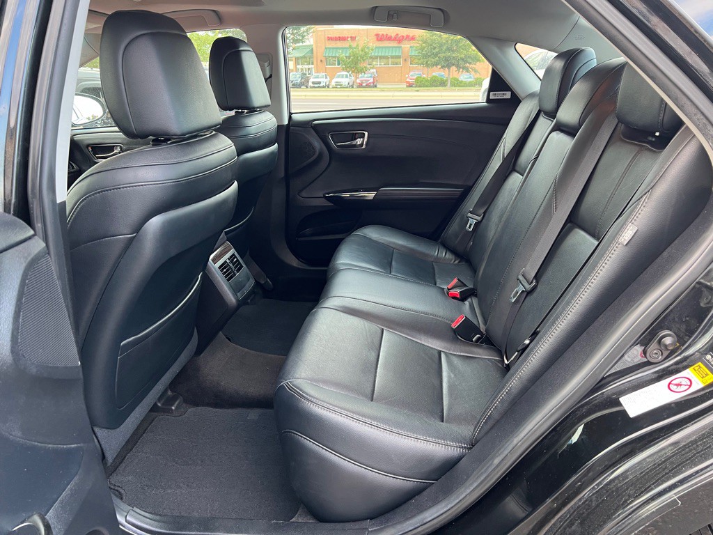 2014 Toyota Avalon Image 8