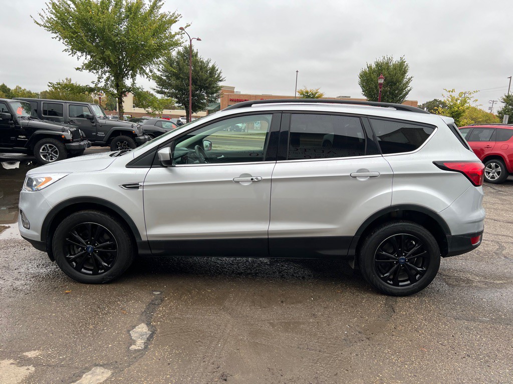 2019 Ford Escape Image 5