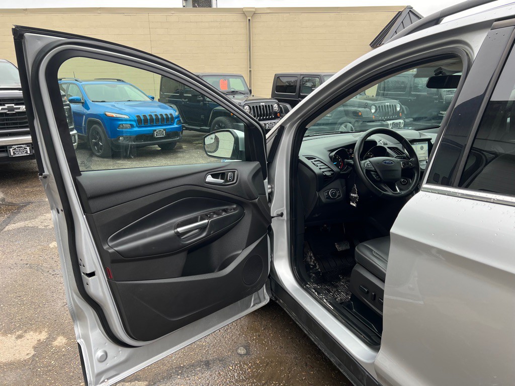 2019 Ford Escape Image 14