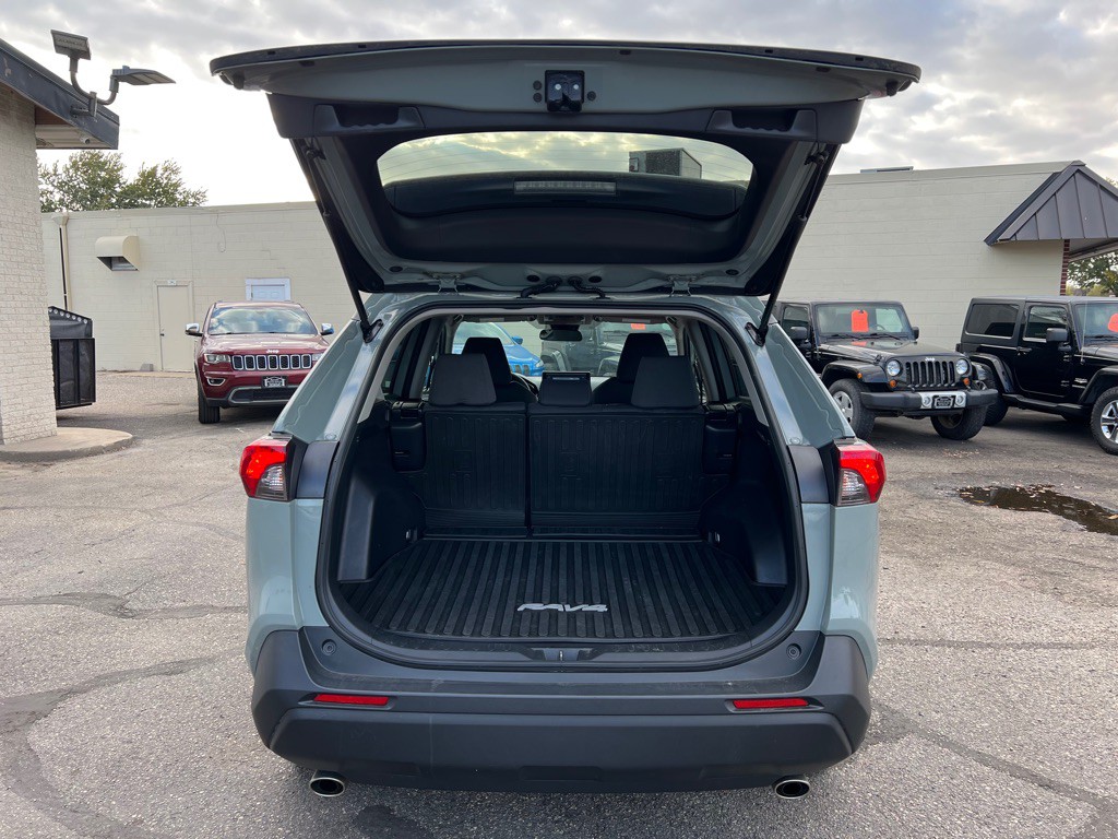 2020 Toyota Rav4 Image 7