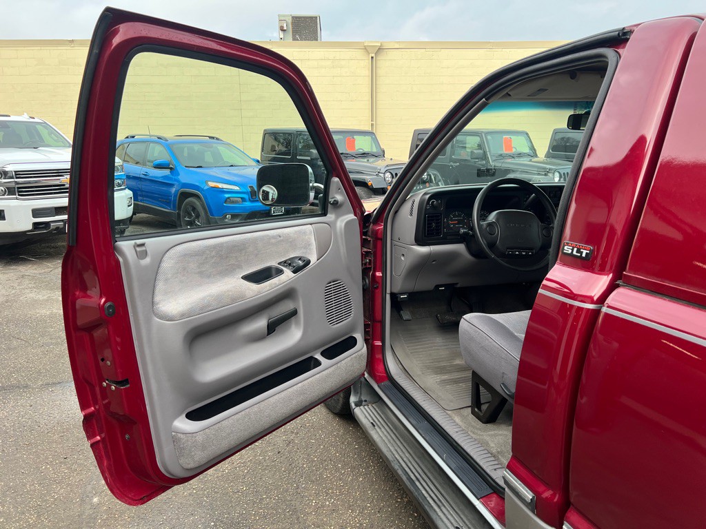 1994 Dodge Ram 1500 Image 8