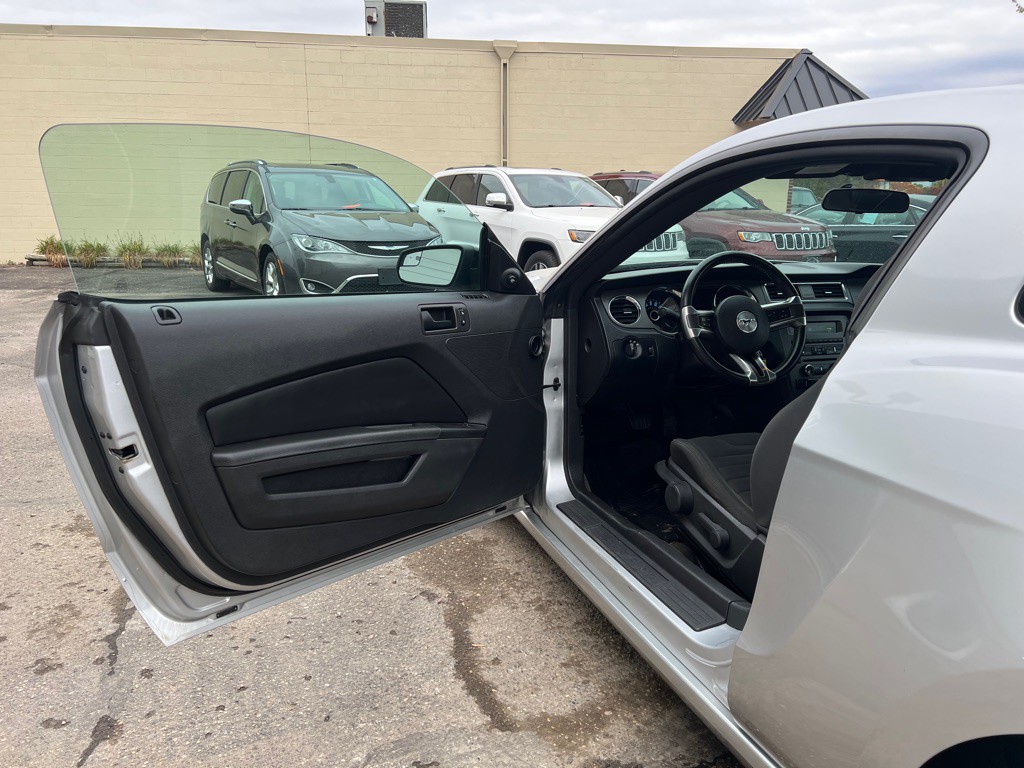 2014 Ford Mustang Image 7