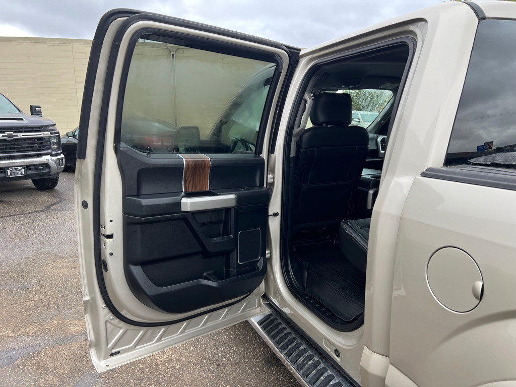 2017 Ford F-150 Image 7