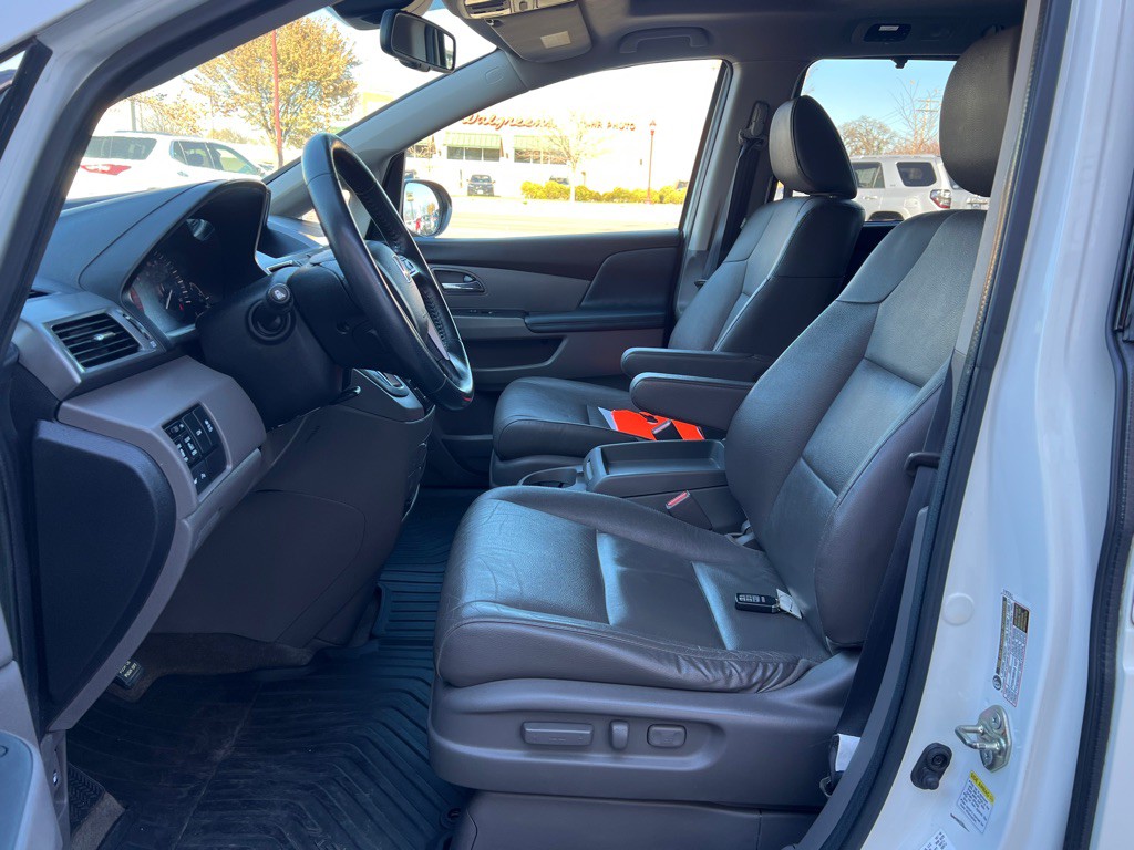 2016 Honda Odyssey Image 17