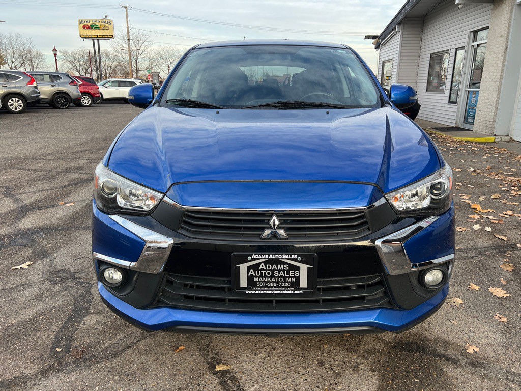 2016 Mitsubishi Outlander Image 3