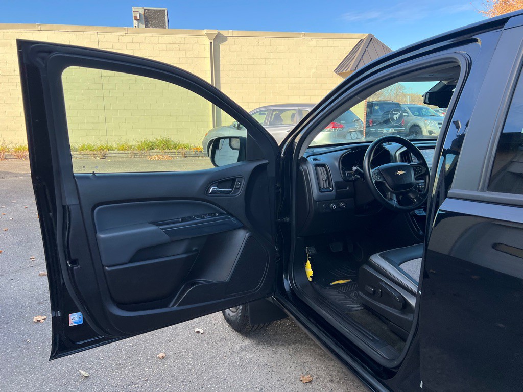 2017 Chevrolet Colorado Image 12