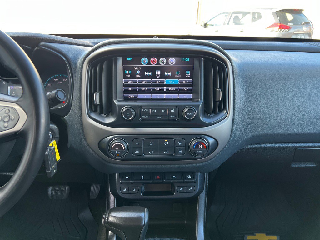 2017 Chevrolet Colorado Image 21