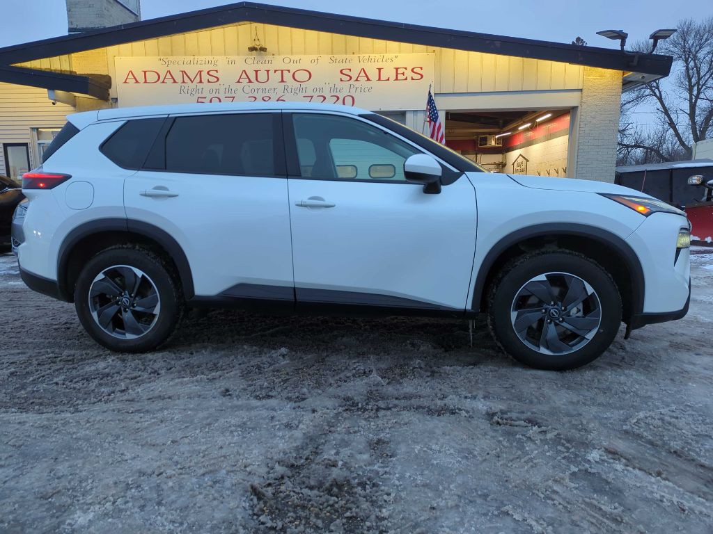 2024 Nissan Rogue Image 3