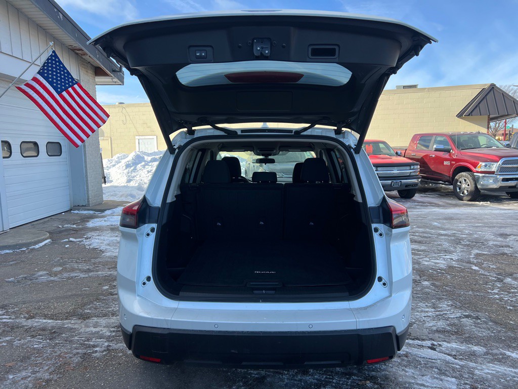 2024 Nissan Rogue Image 7