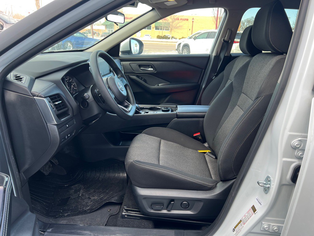 2024 Nissan Rogue Image 17