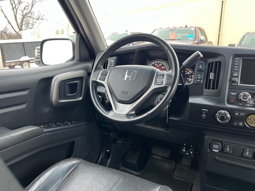 2012 Honda Ridgeline Image 11