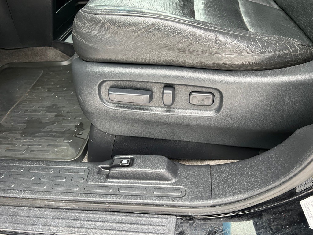 2012 Honda Ridgeline Image 16