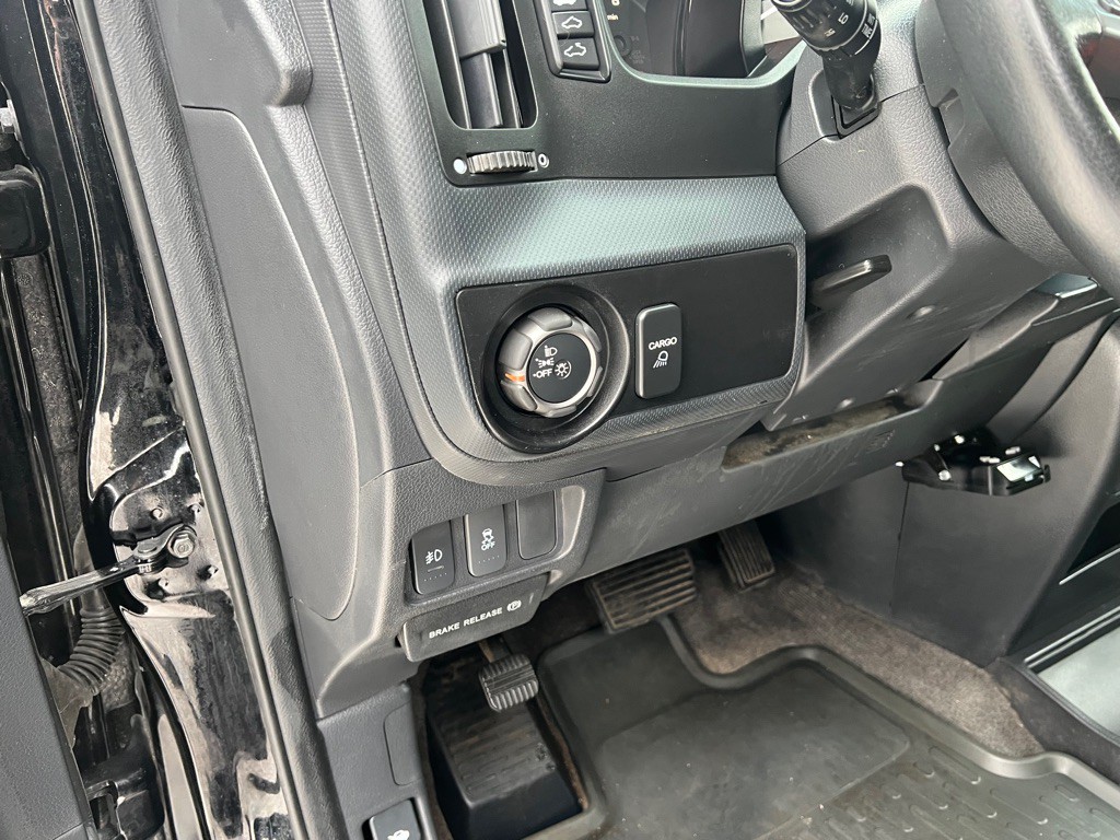 2012 Honda Ridgeline Image 17