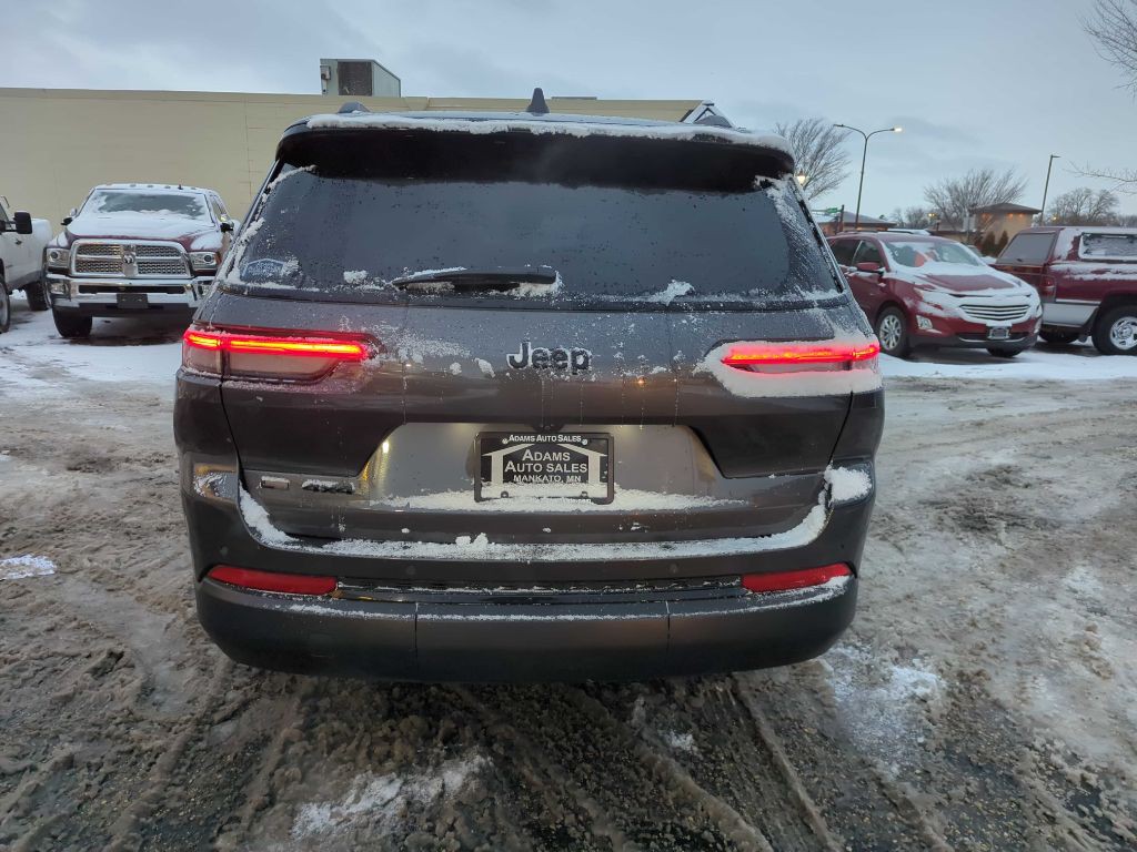 2021 Jeep Grand Cherokee Image 2