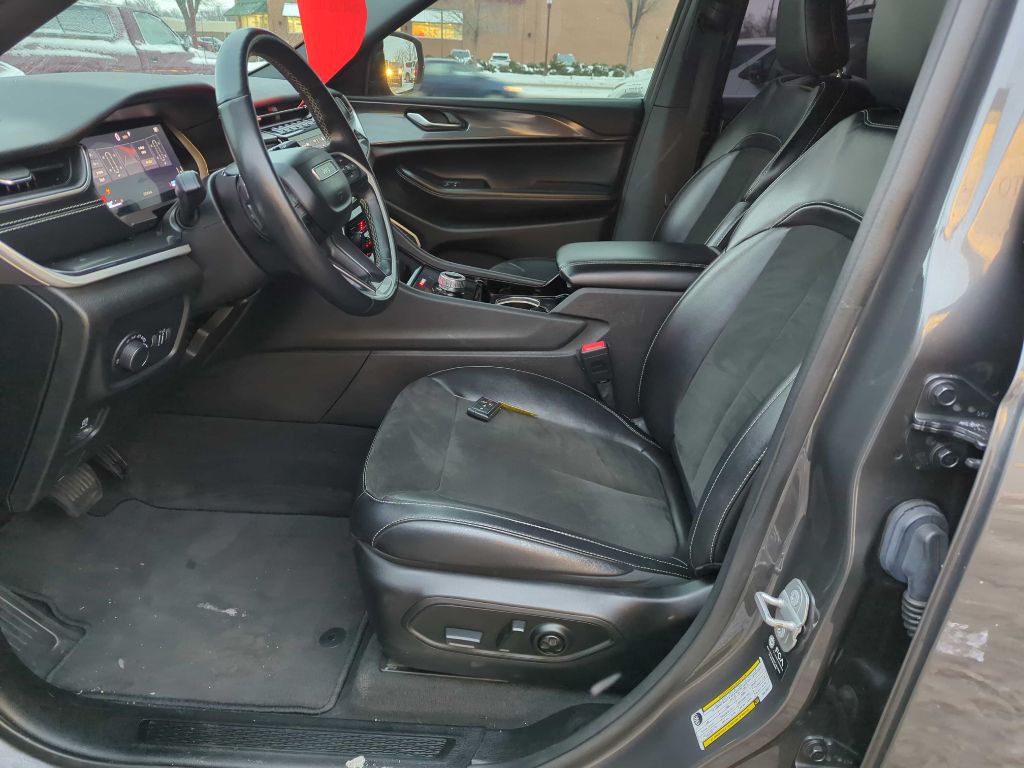 2021 Jeep Grand Cherokee Image 8