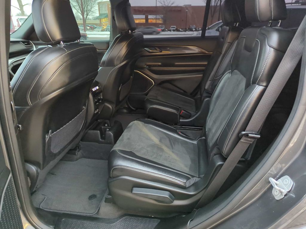 2021 Jeep Grand Cherokee Image 10