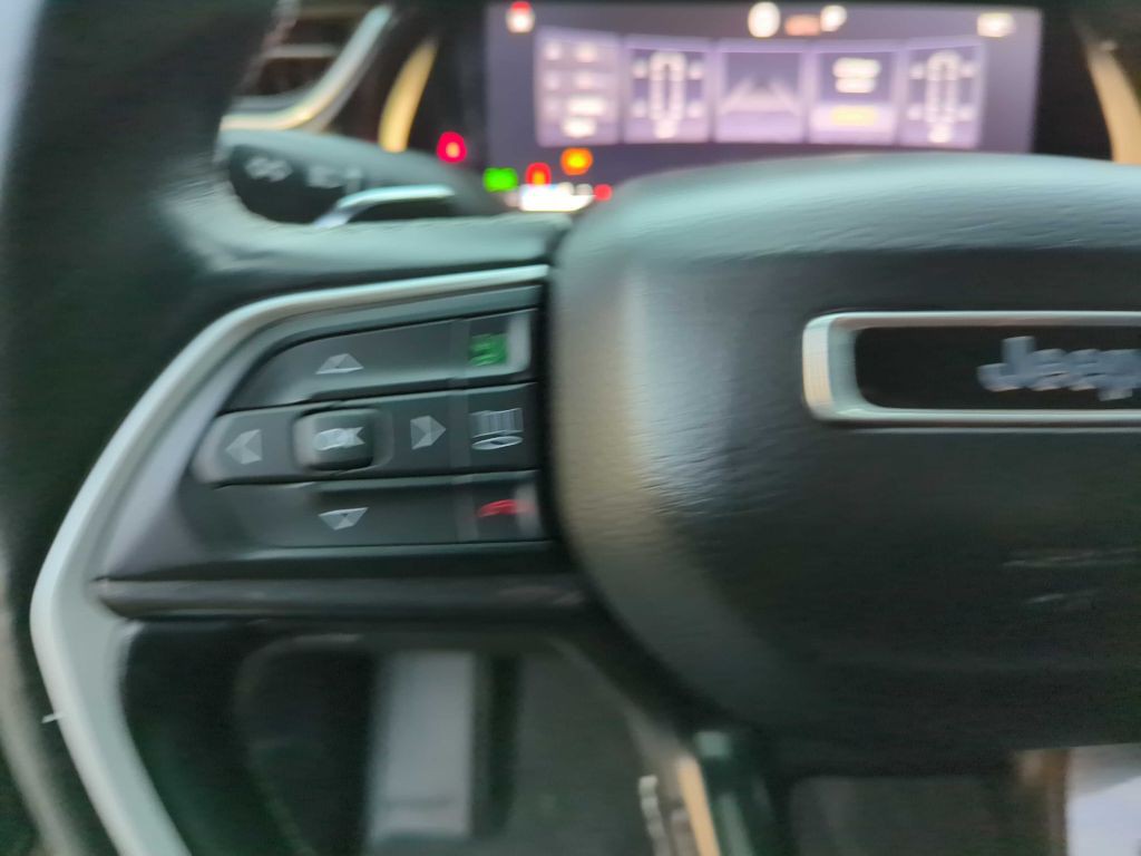 2021 Jeep Grand Cherokee Image 17