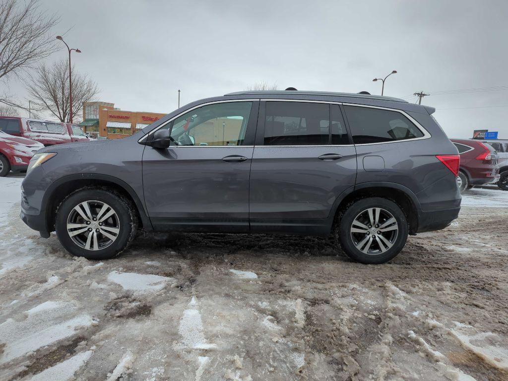 2017 Honda Pilot Image 6