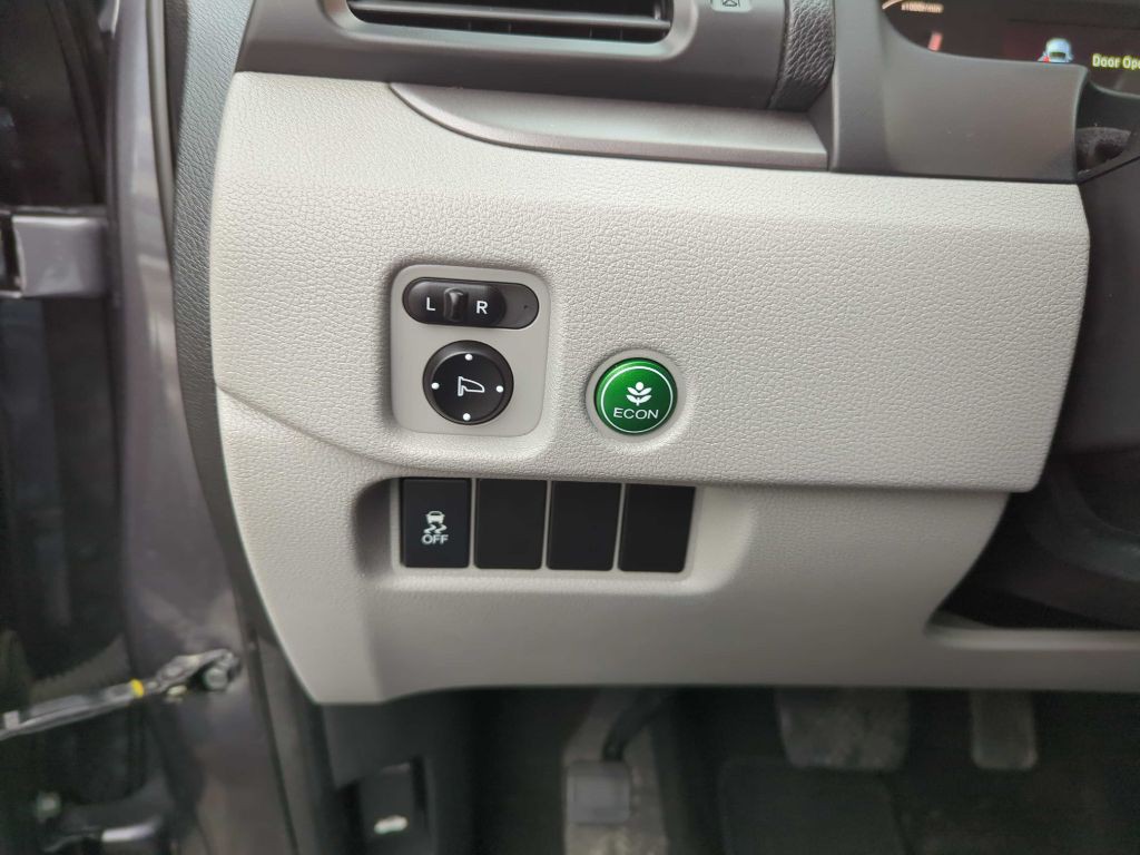 2017 Honda Pilot Image 17