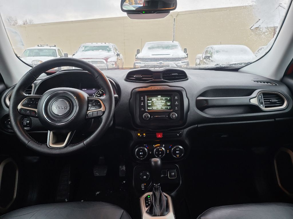 2016 Jeep Renegade Image 10