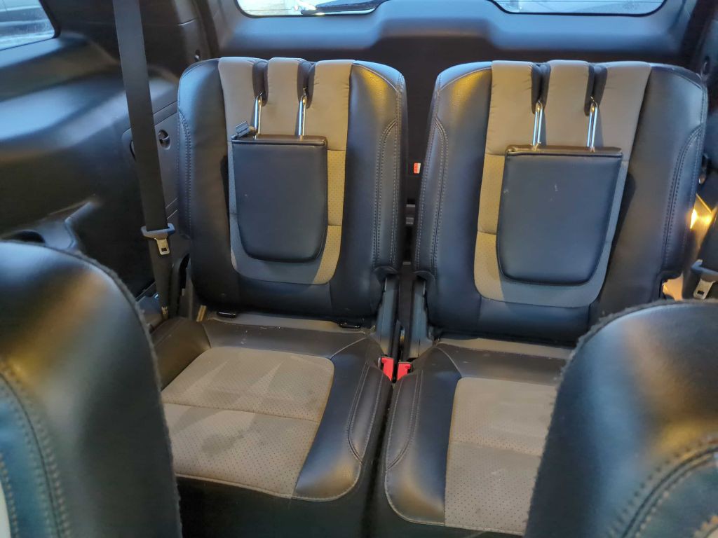 2017 Ford Explorer Image 11