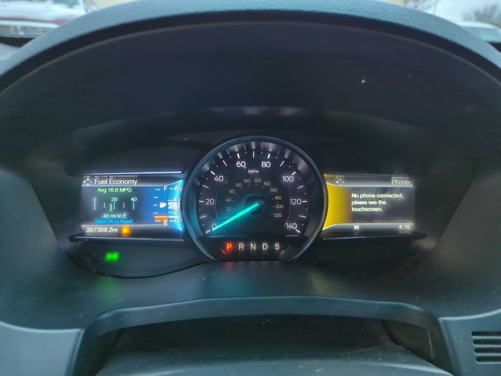 2017 Ford Explorer Image 39