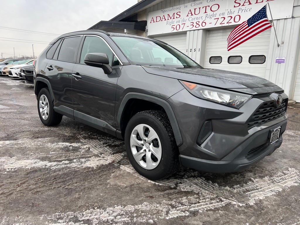 2019 Toyota Rav4 Image 1