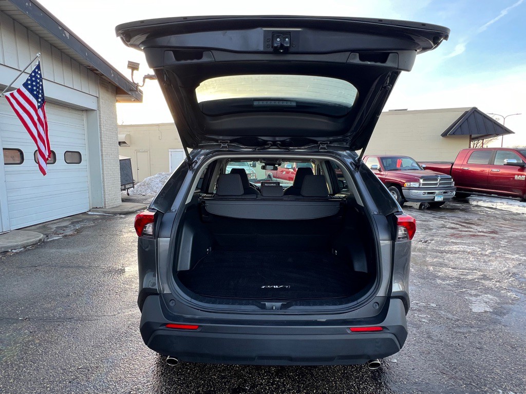 2020 Toyota Rav4 Image 8