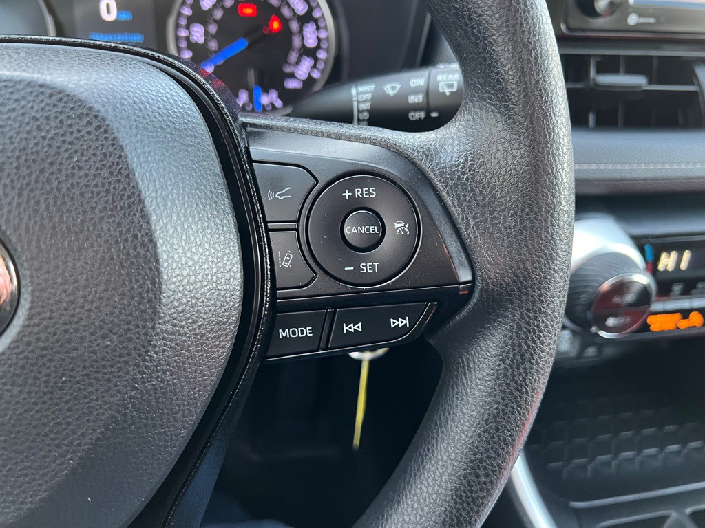 2020 Toyota Rav4 Image 21