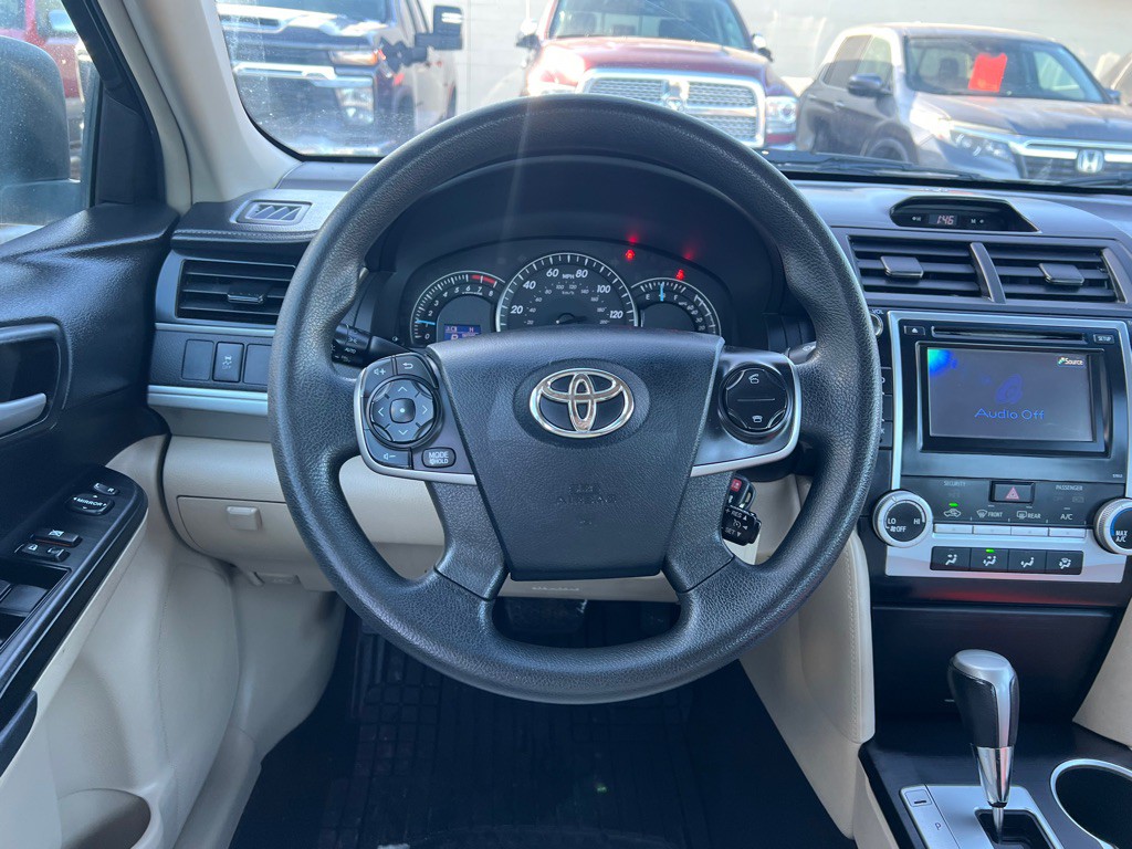 2012 Toyota Camry Image 14