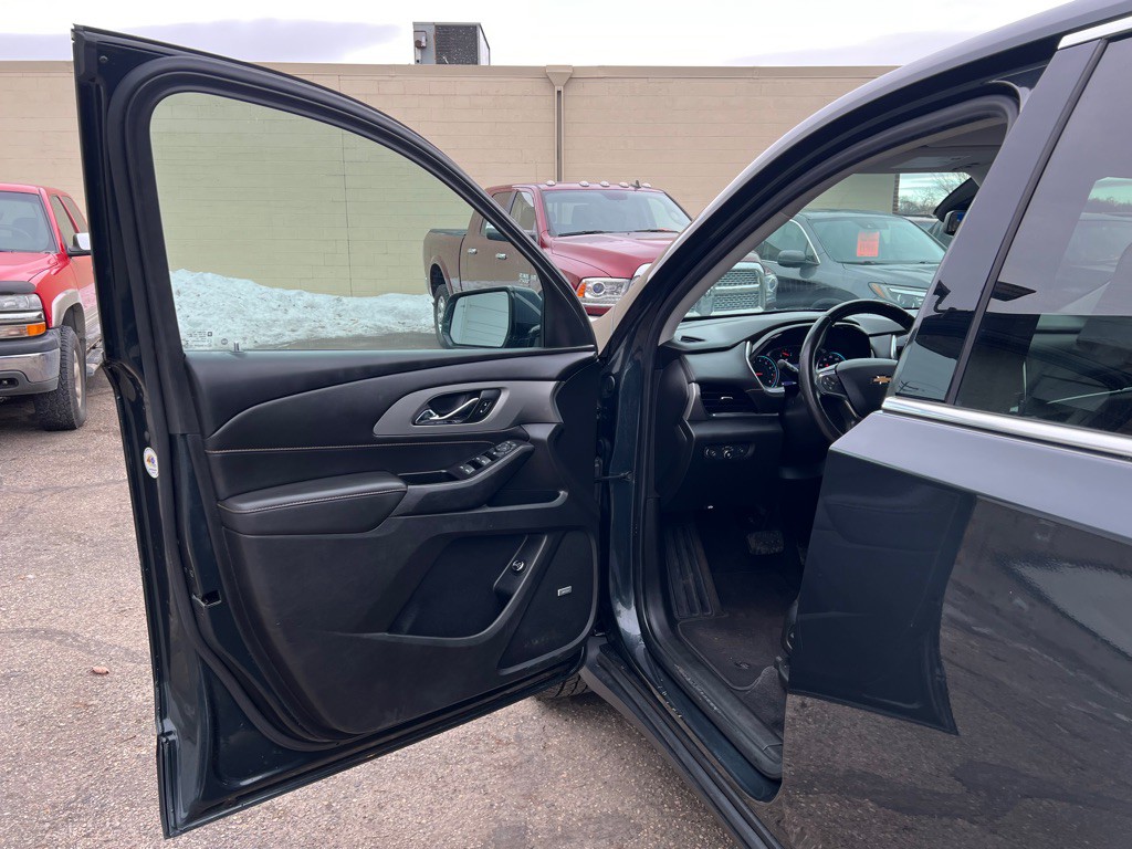 2020 Chevrolet Traverse Image 16