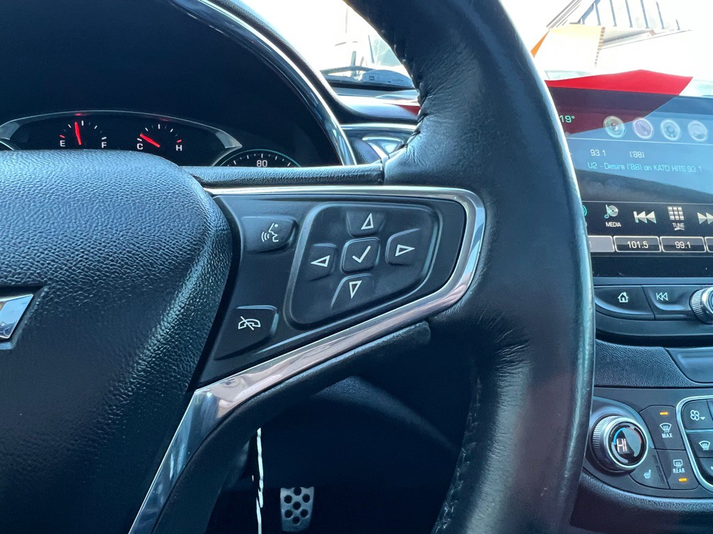 2017 Chevrolet Malibu Image 18