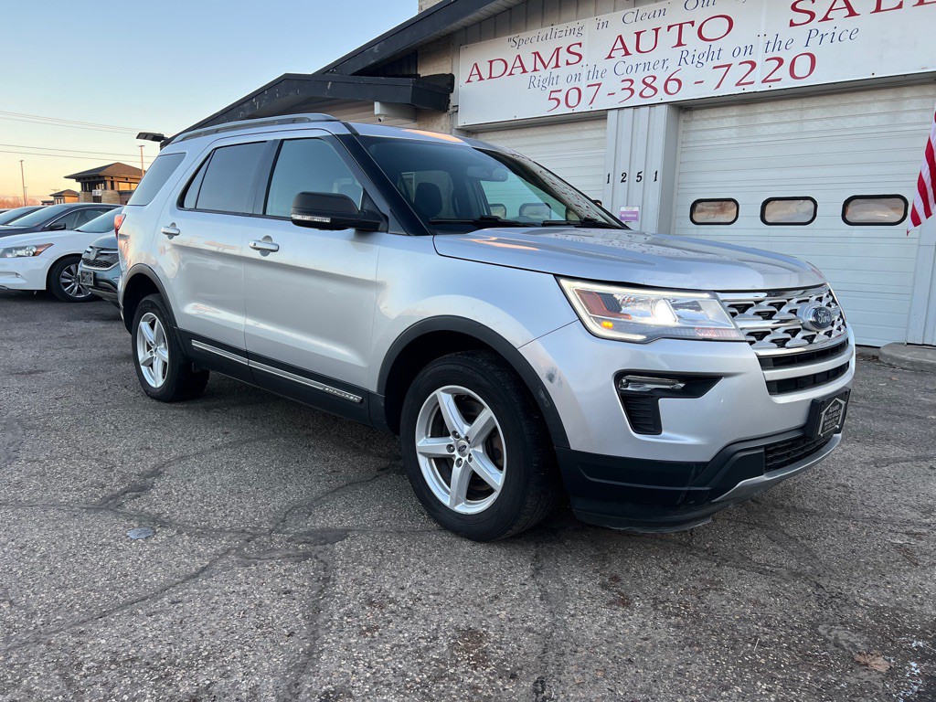 2019 Ford Explorer Image 1