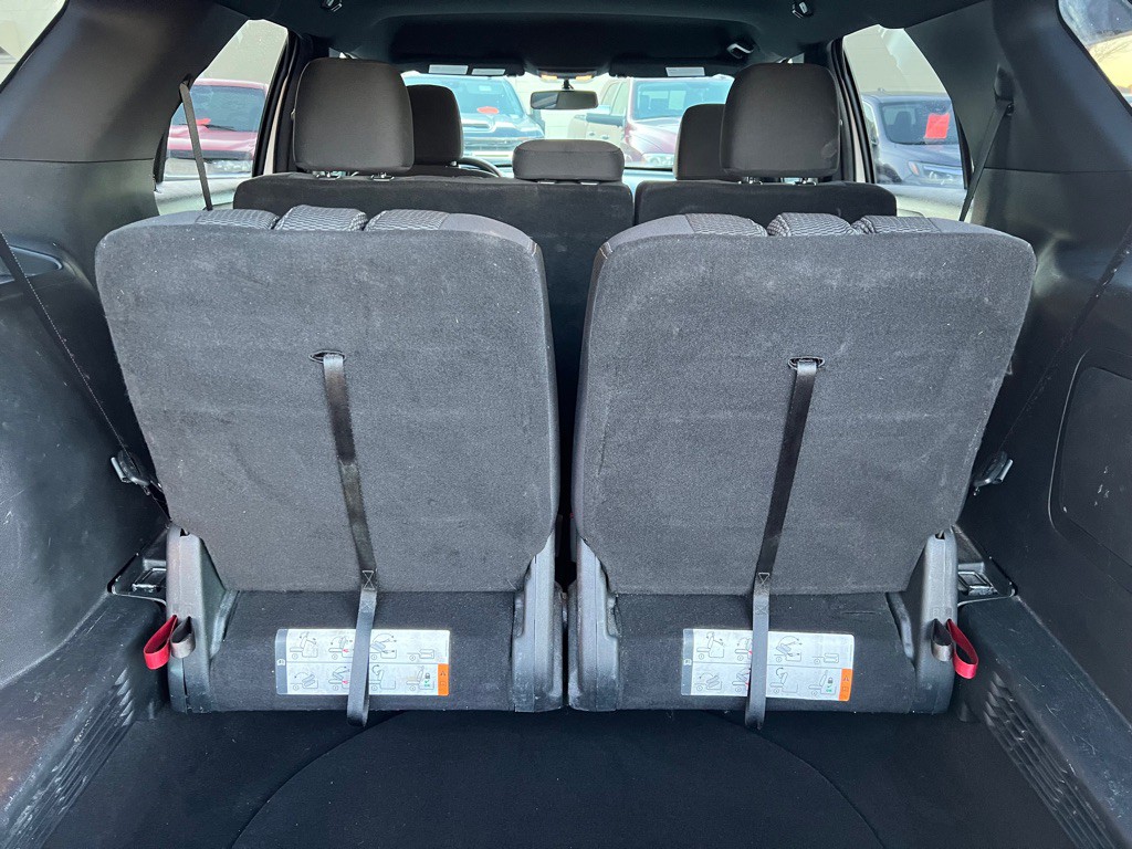 2019 Ford Explorer Image 9