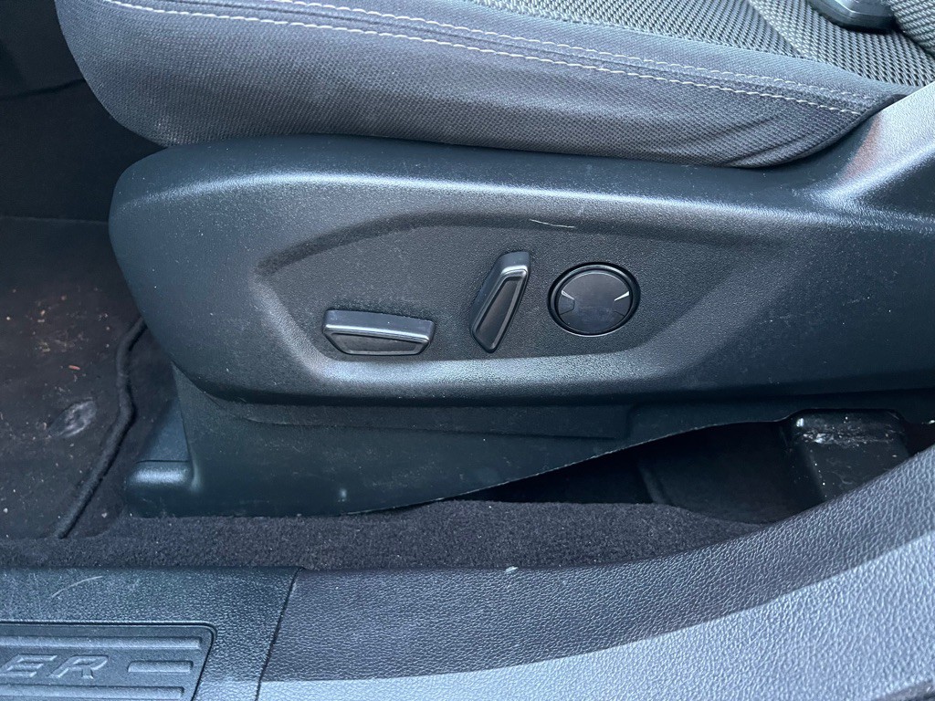 2019 Ford Explorer Image 19