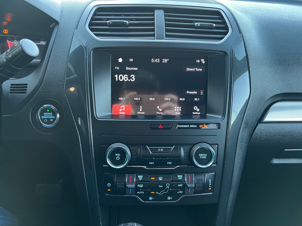 2019 Ford Explorer Image 26