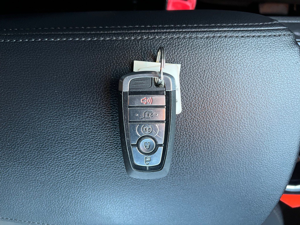 2019 Ford Explorer Image 30