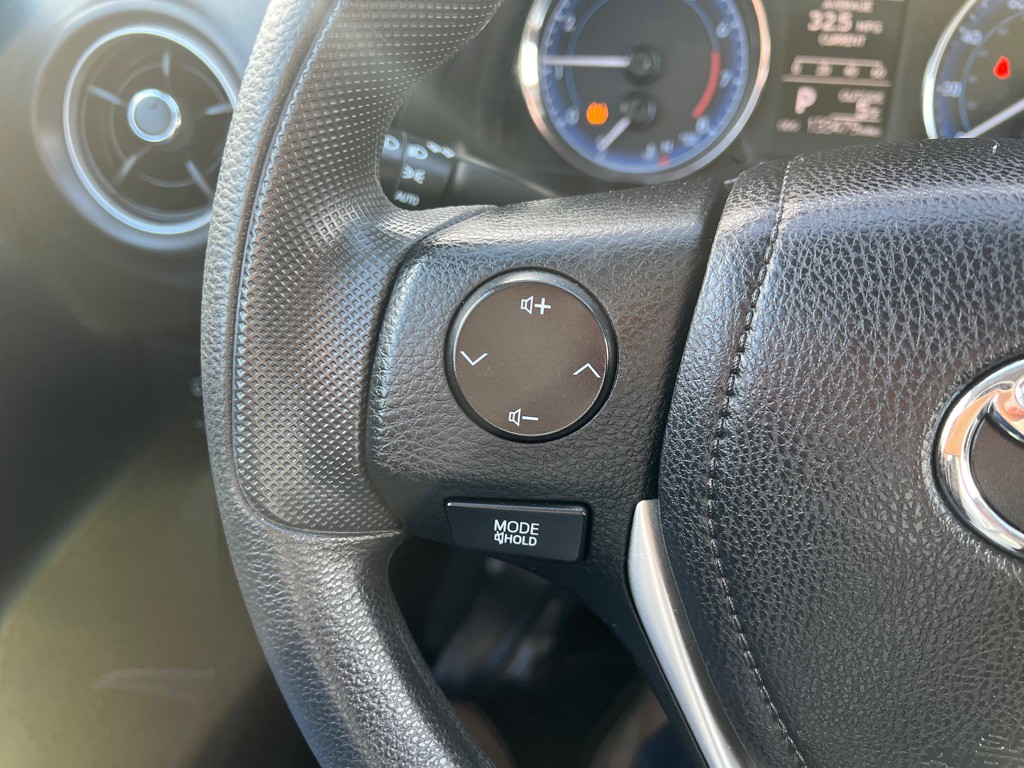 2018 Toyota Corolla Image 17