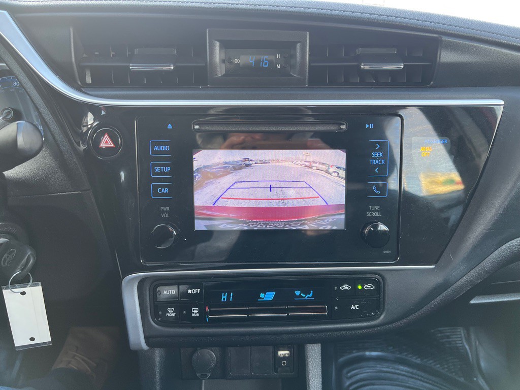 2018 Toyota Corolla Image 20