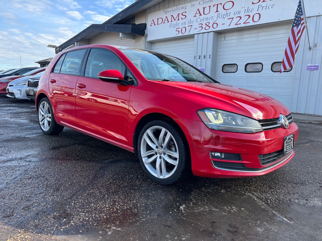 2015 Volkswagen Golf Image 1