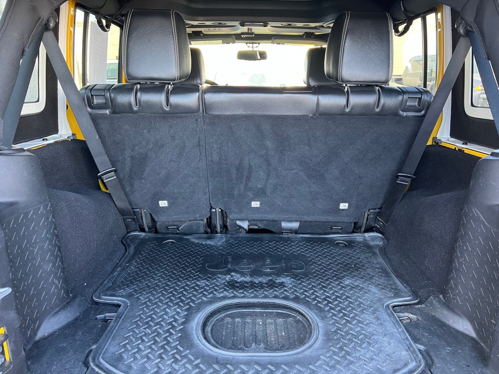 2015 Jeep Wrangler Unlimited Image 8