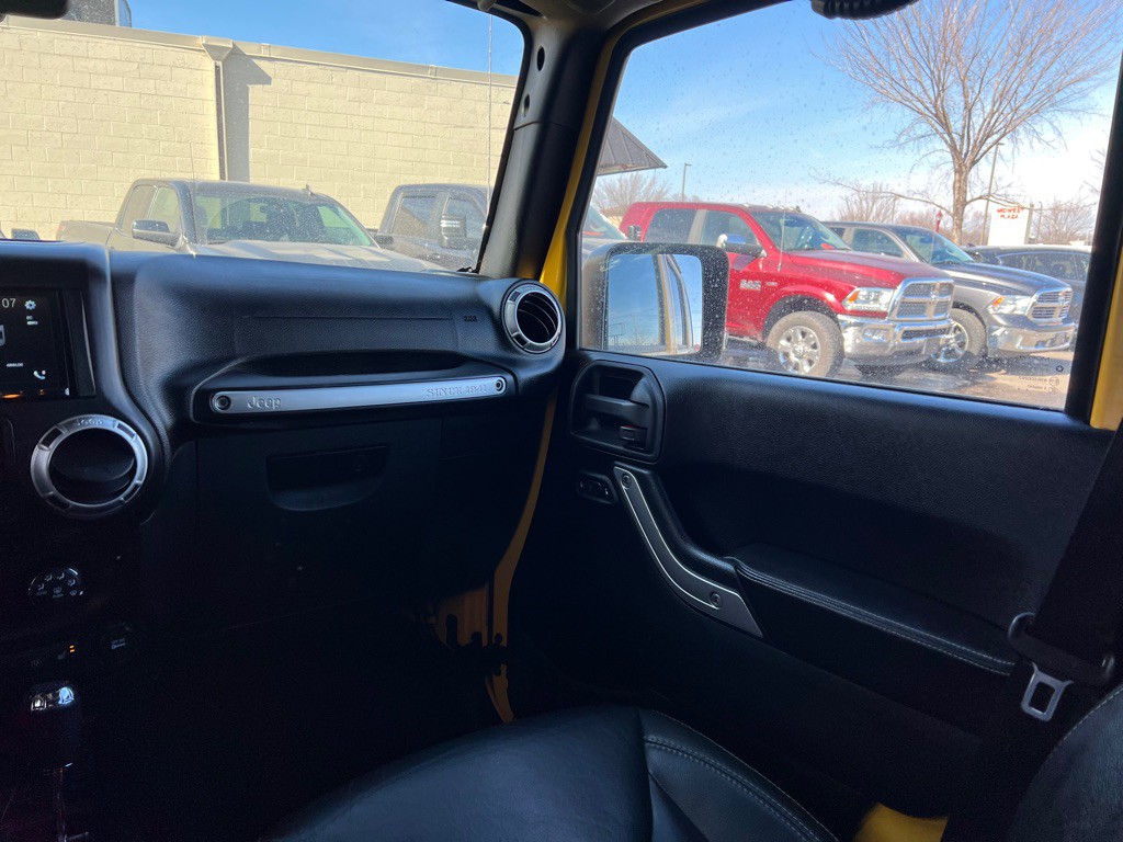 2015 Jeep Wrangler Unlimited Image 11