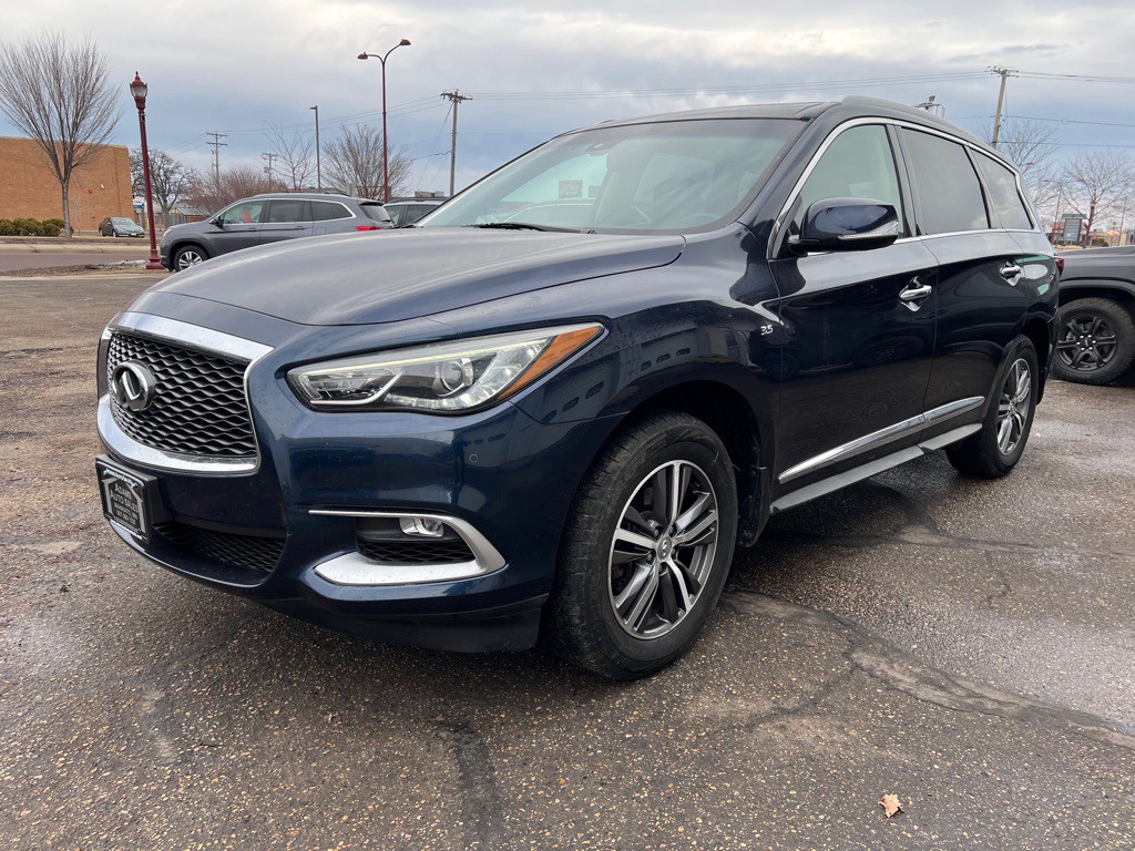 2016 INFINITI QX60 Image 4