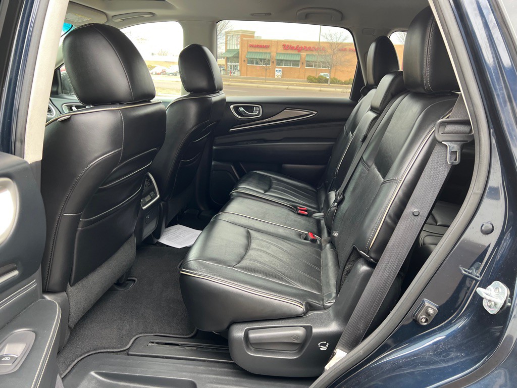2016 INFINITI QX60 Image 12