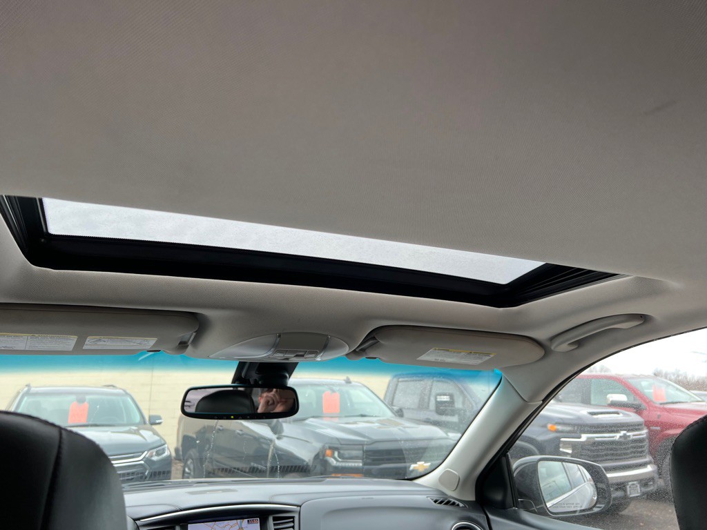 2016 INFINITI QX60 Image 13