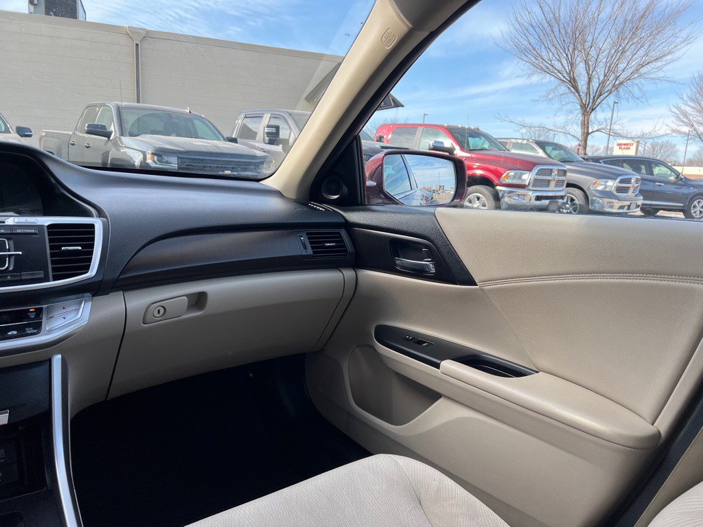 2014 Honda Accord Image 9
