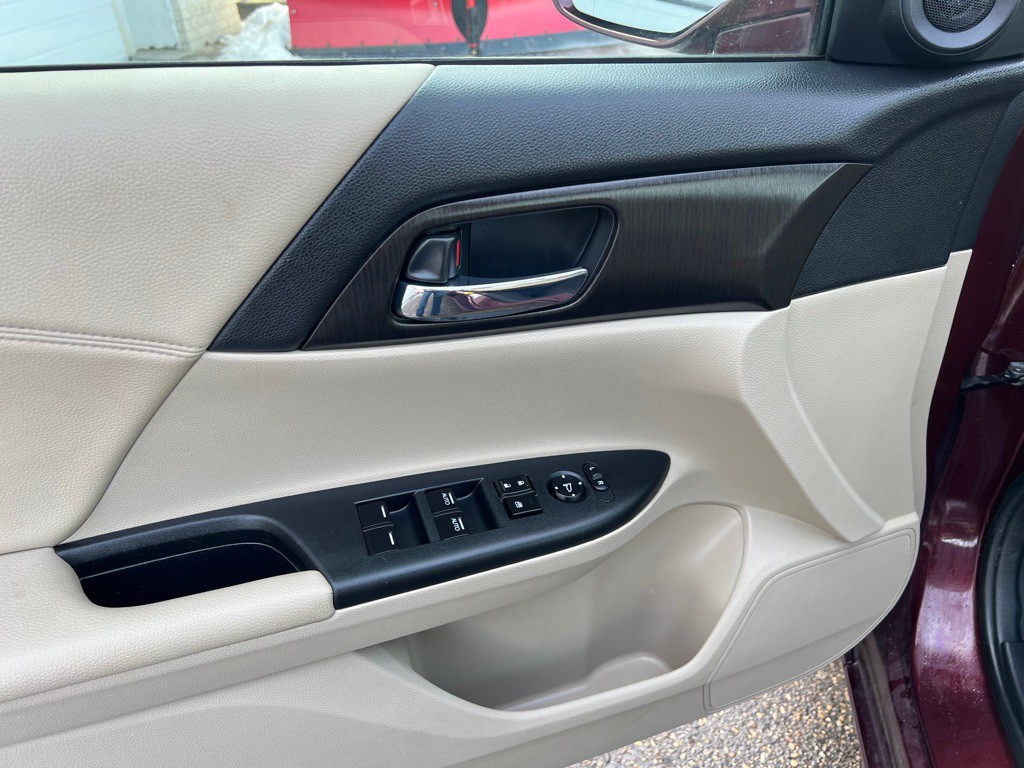 2014 Honda Accord Image 13