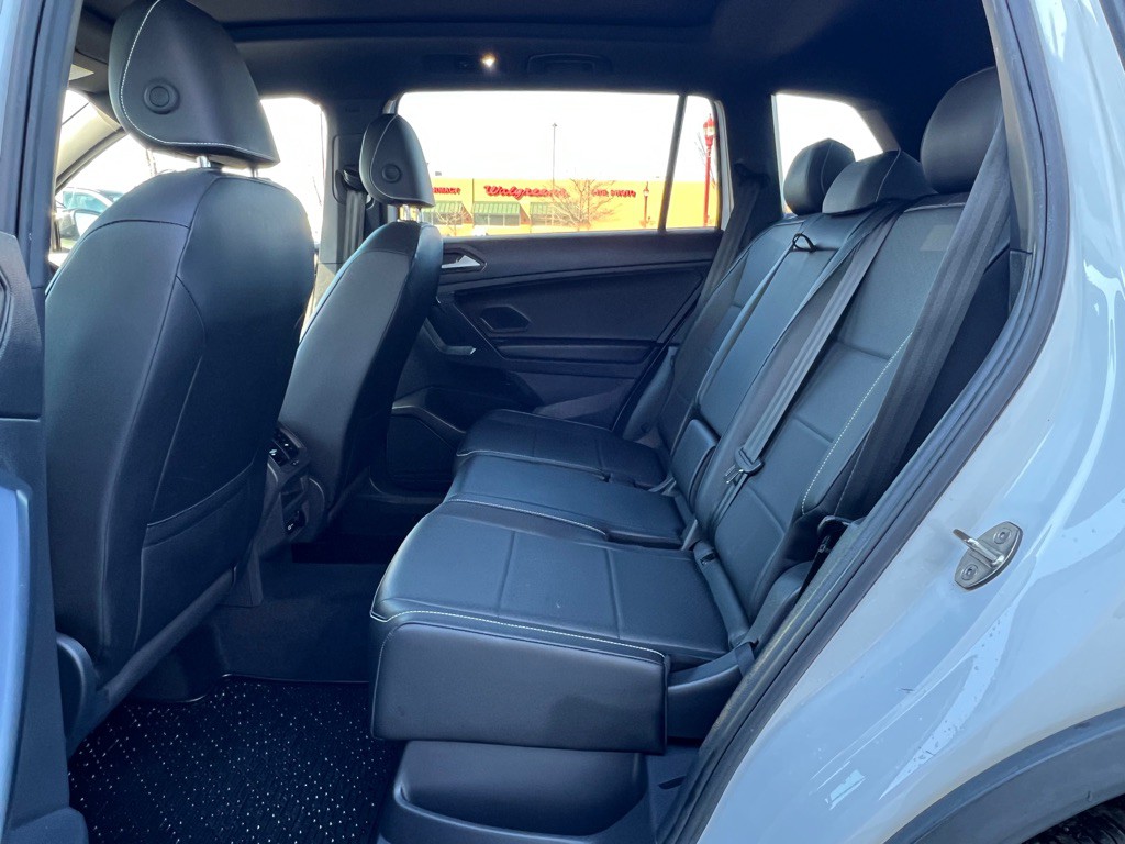 2021 Volkswagen Tiguan Image 12