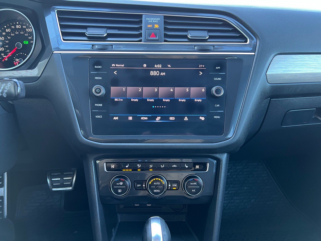 2021 Volkswagen Tiguan Image 23